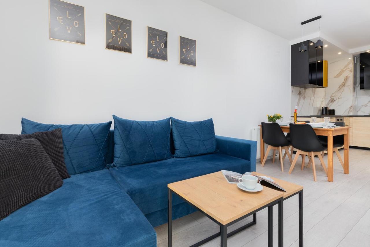 Ostoya Pucka Apartament By Noclegi Renters Ngoại thất bức ảnh
