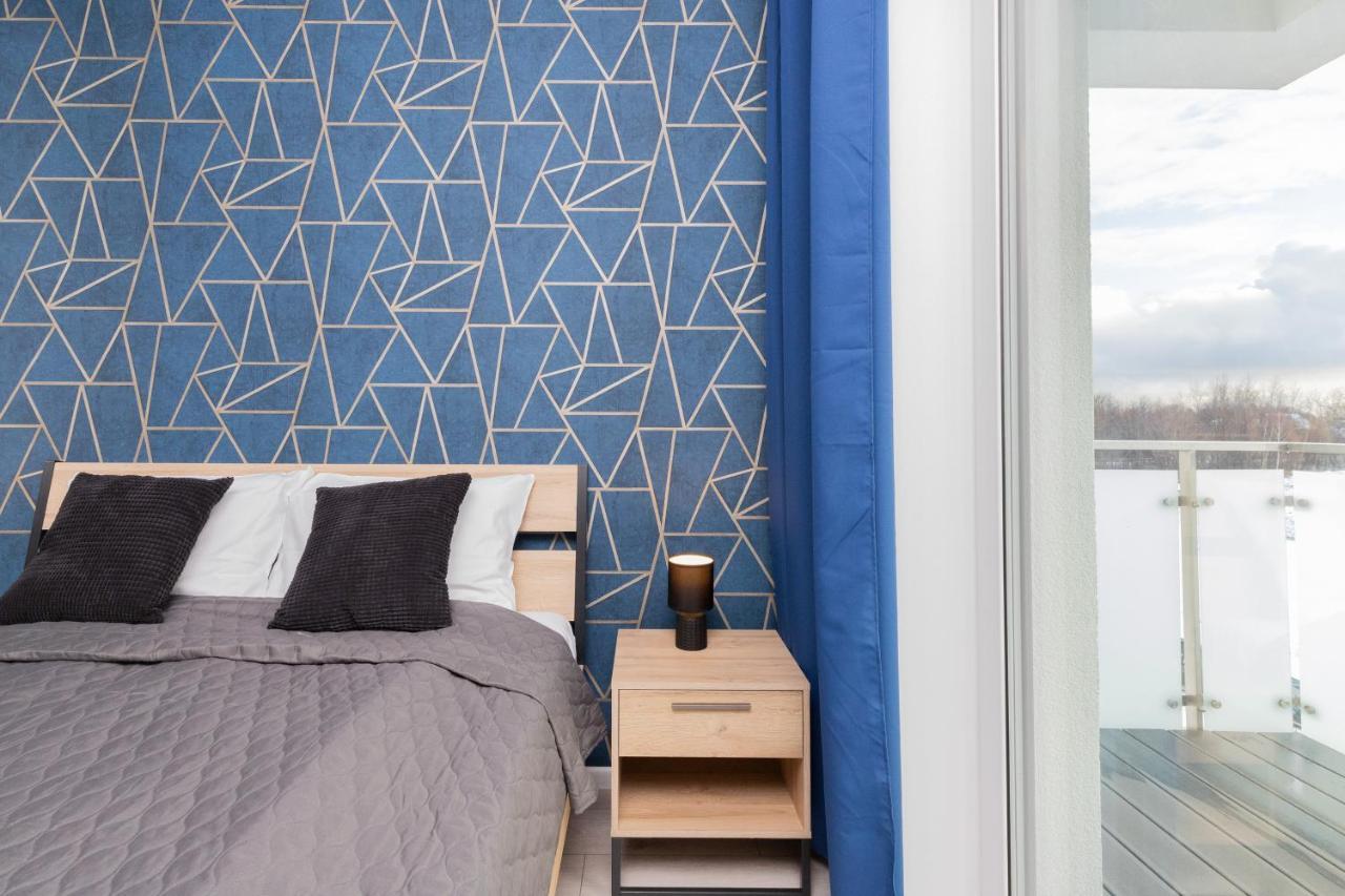 Ostoya Pucka Apartament By Noclegi Renters Ngoại thất bức ảnh